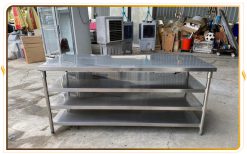 Bàn thao tác nhiều tầng
