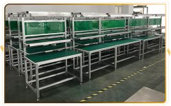 Bàn thao tác khung nhôm định hình số lượng lớn