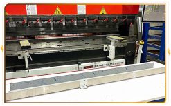 Gia công chấn gấp inox