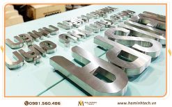 Gia công cắt laser chữ nổi