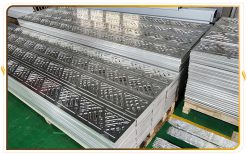Gia công cắt laser tấm nhiều lỗ